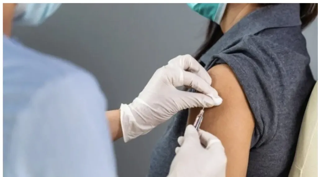تطعيمات الأنفلونزا الموسمية.. أماكن تلقي اللقاح والأسعار في جميع المحافظات