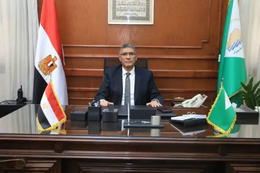 استعدادا لاحتفالات أعياد الميلاد.. رفع الإشغالات وتكثيف الإنارة بمحيط الكنائس فى الجيزة