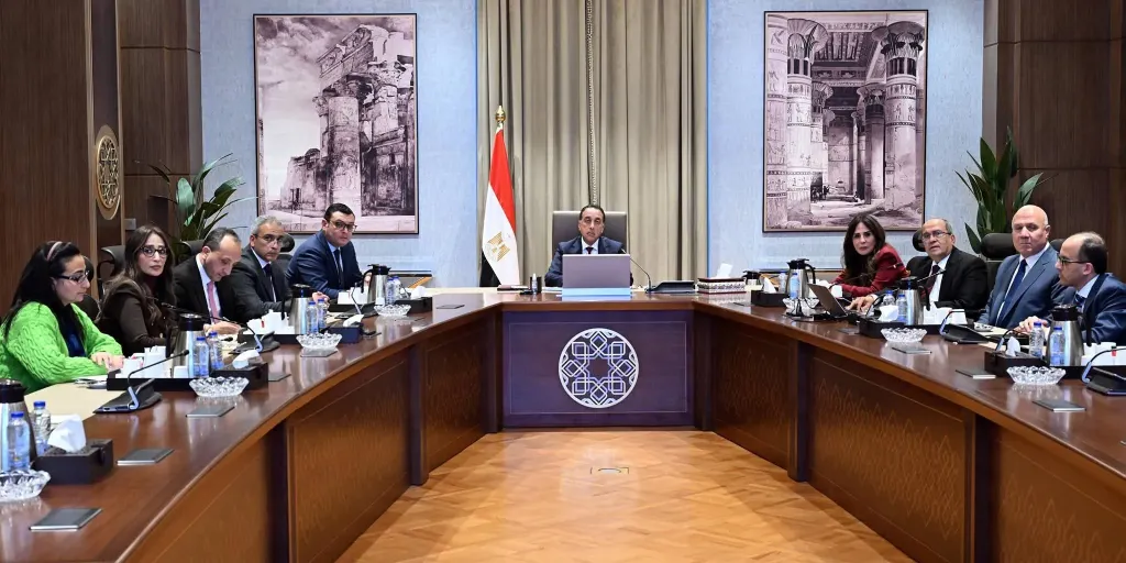 رئيس الوزراء يتابع جهود فض التشابكات المالية بين عدد من الجهات الحكومية