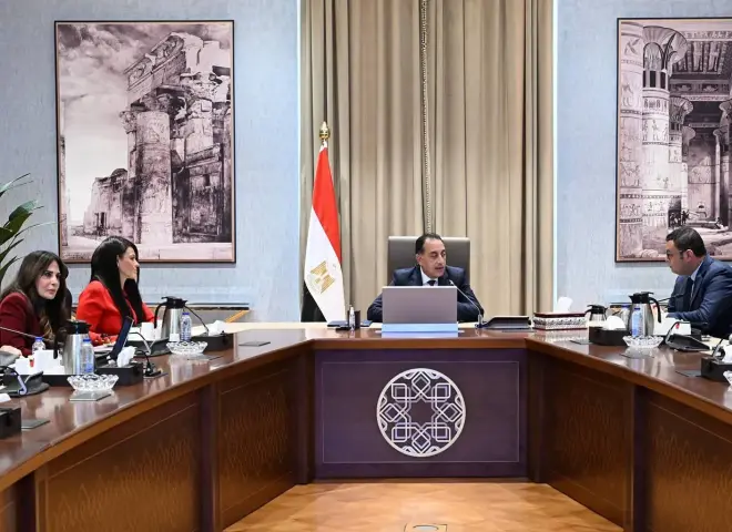 رئيس الوزراء يستعرض آليات تعظيم موارد هيئة المجتمعات العمرانية الجديدة