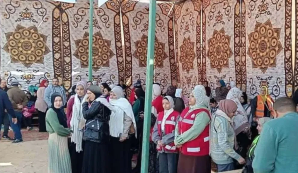 محافظ المنيا: ملف تعليم الكبار ومحو الأمية يحظى باهتمام بالغ من الدولة