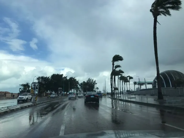 الأرصاد عن طقس الجمعة: مائل للدفء نهارا شديد البرودة صباحا وليلا