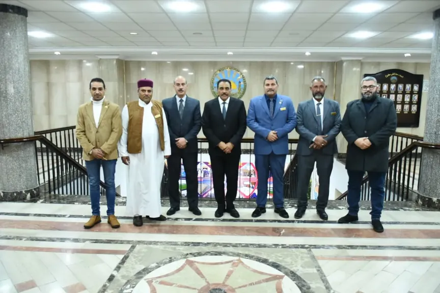 محافظ مطروح يرحب بالمشاركات المجتمعية لتخفيف الأعباء عن المواطنين