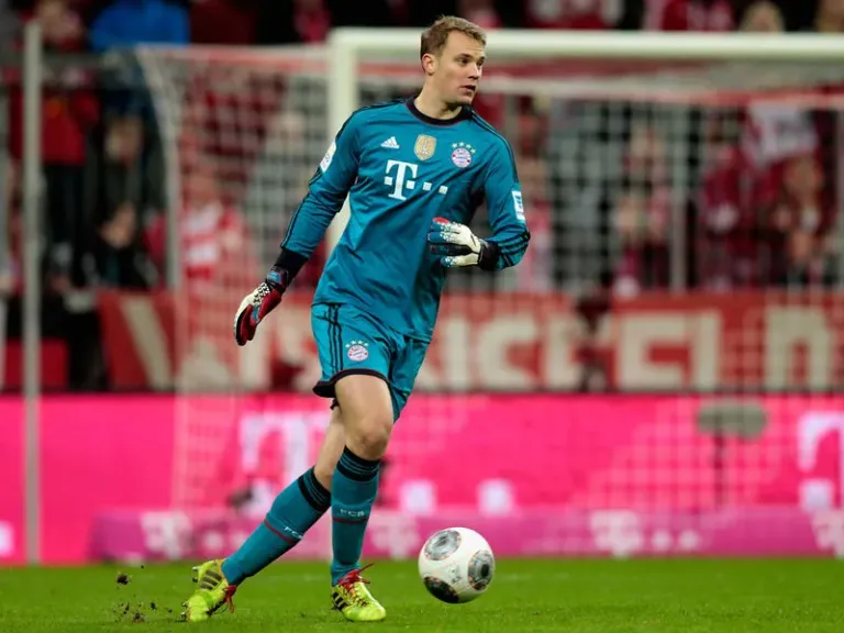 نوير يعزز صفوف بايرن ميونخ في اختباره الأول بعام 2026