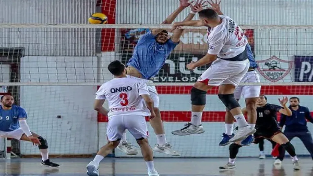 الزمالك يفوز على الجزيرة 3-0 ويواصل تصدره لدوري الطائرة