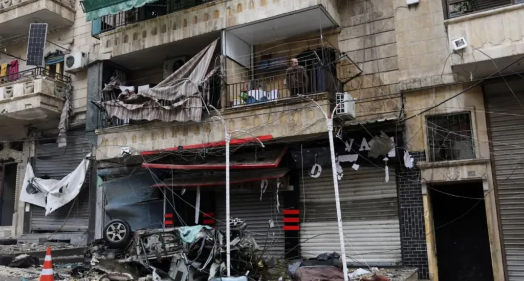 ارتفاع عدد الضحايا اشتباكات حلب.. وإجلاء نحو 400 مقاتل كردي