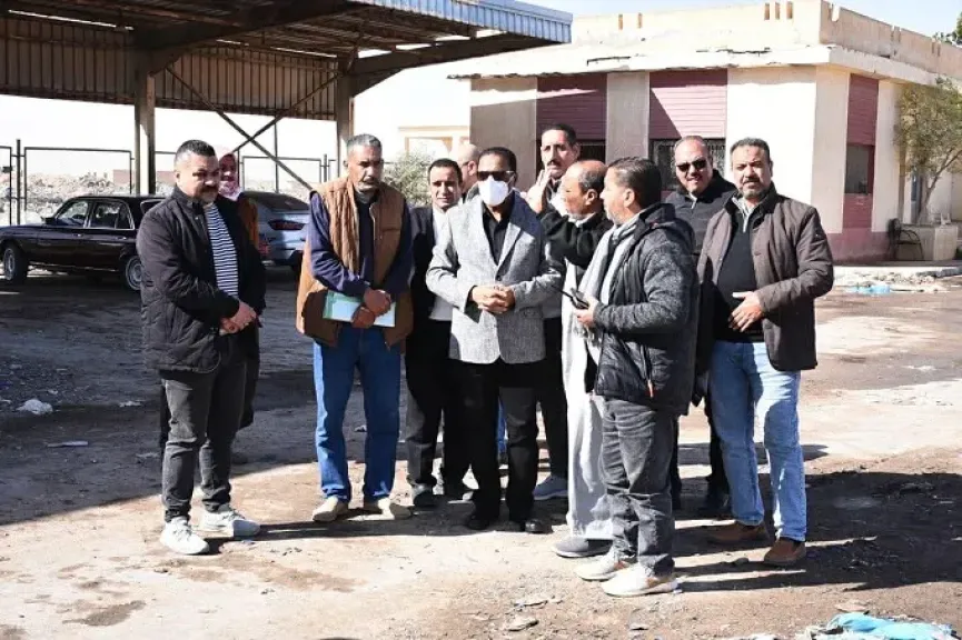 محافظ مطروح: عمل ساتر وسور حول مصنع تدوير القمامة