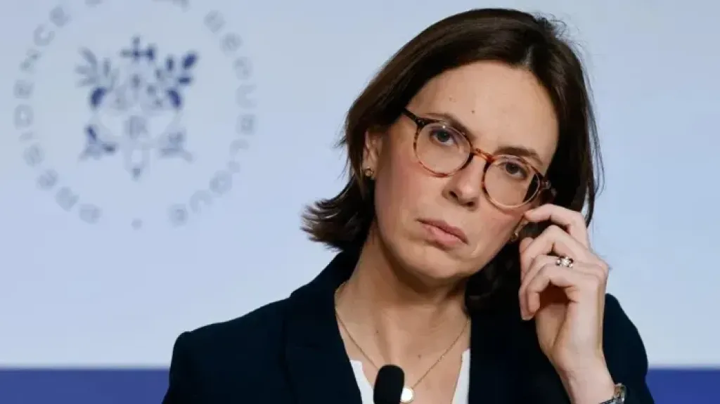 وزيرة فرنسية: لا موازنة قبل مارس إذا سقطت الحكومة