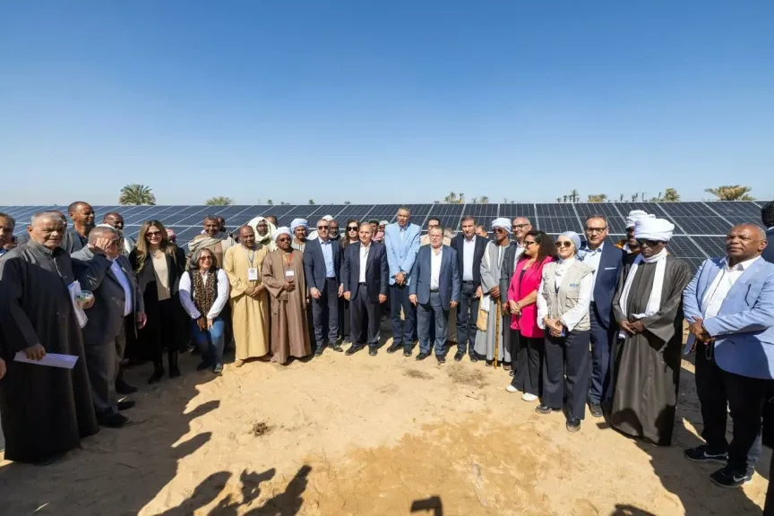 محافظ البنك المركزي ووزير الزراعة يتفقدان عددا من القرى المستفيدة من مشروع دعم صغار المزارعين بأسوان