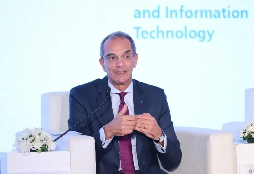 وزير الاتصالات: متابعة مستمرة وحثيثة من الرئيس السيسي بمبادرة الرواد الرقميون وتطوراتها