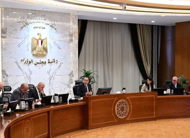 رئيس الوزراء يتابع موقف مشروع إنتاج الهيدروجين الأخضر بقدرة 100 ميجاوات بالمنطقة الاقتصادية لقناة السويس