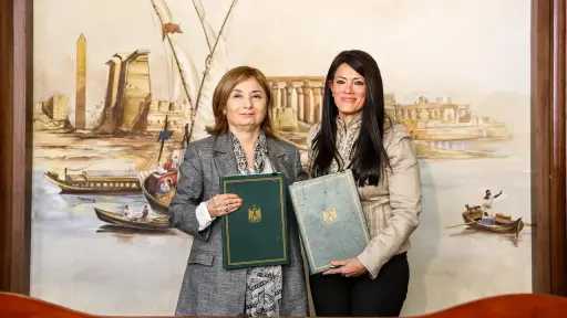 المشاط: توقيع منحتين مع بنك الاستثمار الأوروبي بـ 2.7 مليون يورو لمشروع امتداد الخط الأول لمترو القاهرة وتطوير محطات المياه بالإسكندرية ودمياط