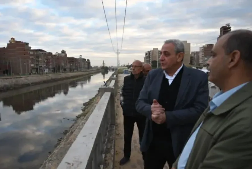 محافظ الغربية يتفقد مشروعات كورنيش المحلة الجديد ومحلة أبو علي.. ويوجه بسرعة تنفيذ أعمال التطوير