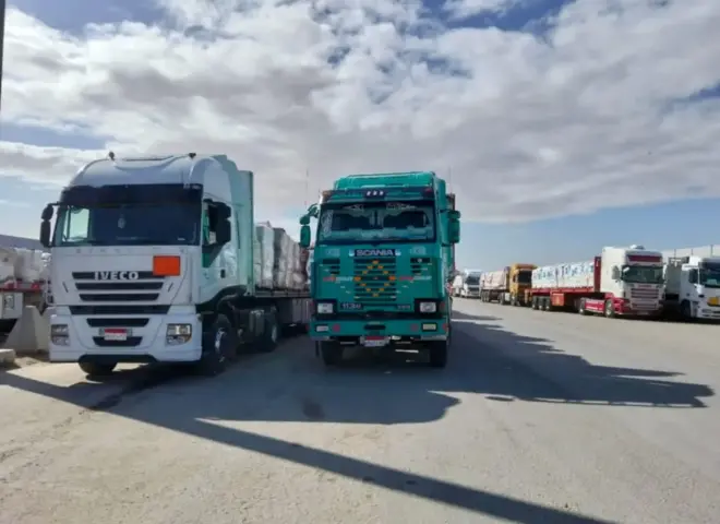 147 شاحنة مساعدات تغادر معبر رفح إلى كرم أبو سالم لدعم الجهات الفلسطينية الإغاثية
