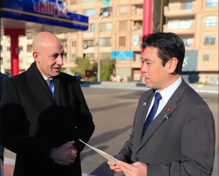 وزير التعليم الياباني يختتم زيارتة لمصر بزيارة محور ”شينزو آبي”