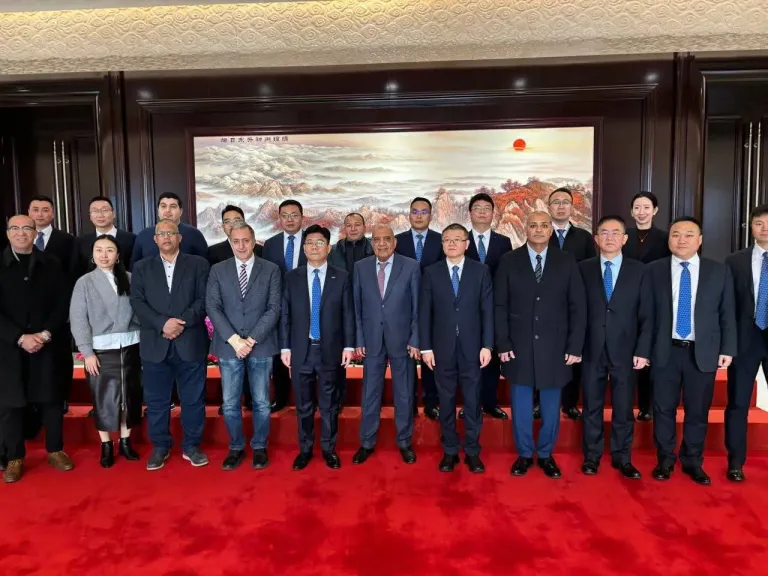 وزير الكهرباء: الدولة توفر الدعم اللازم لنقل التكنولوجيا وتوطين الصناعة