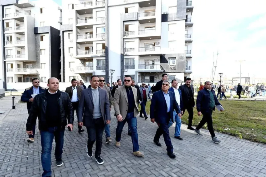 وزير الإسكان ومحافظ الدقهلية يتفقد كورنيش مدينة المنصورة الجديدة.. ومشروع جنة وسكن مصر  بالمدينة