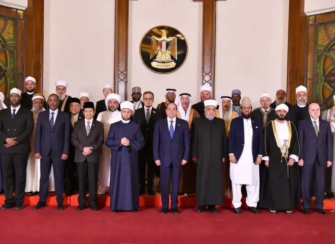 الرئيس عبد الفتاح السيسي يستقبل الوزراء ومفتي الدول ورؤساء المجالس والهيئات الإسلامية