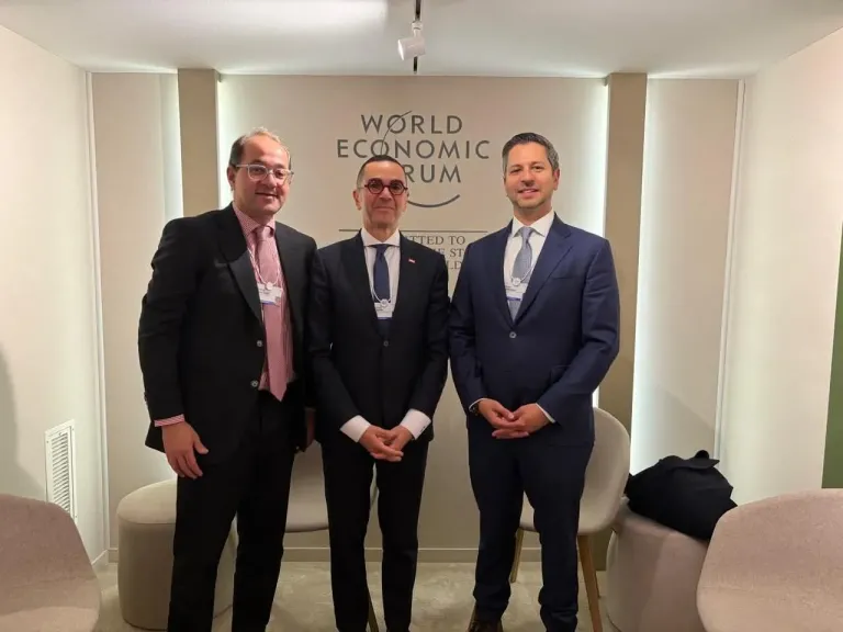 وزيرا الاستثمار والمالية يعقدان لقاءً موسعًا مع مسؤولى شركة Archer Aviation الأمريكية لبحث سبل تعزيز التعاون