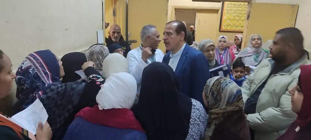 نائب وزير الصحة يوصي باستبعاد مدير مستشفى حلوان لضعف الإشراف
