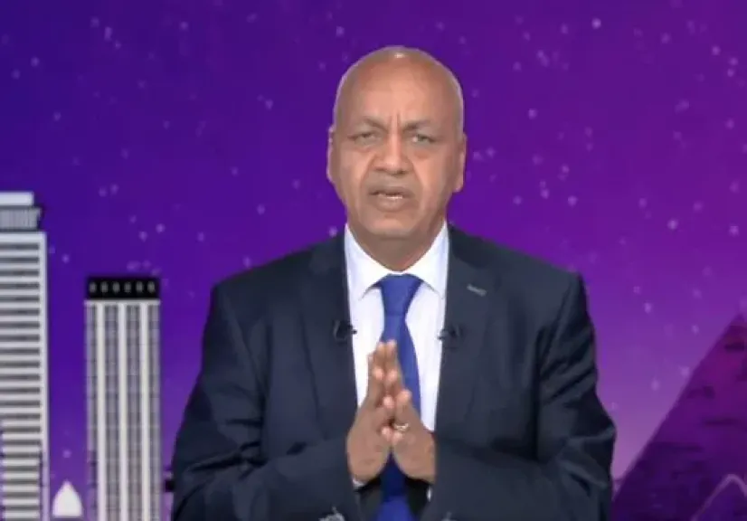 مصطفى بكري: نصف ثمن الآيفون بقى ضريبة! والمواطن يتحمل أعباء إضافية دون تفسير