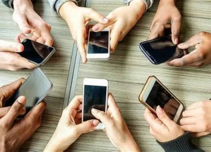 نائبة عن المصريين بالخارج: فرض رسوم على الهواتف الشخصية لا يدعم الصناعة.. ونحتاج تنافس يحمي المستهلك