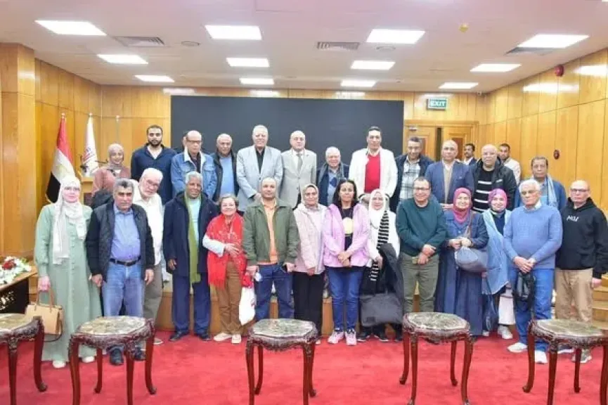 محافظ الأقصر: إنجاز إنشاء أول حمام سباحة أوليمبي بمواصفات دولية في جنوب الصعيد