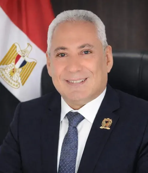 رئيس جامعة المنيا يهنئ الرئيس السيسي وقيادات ”الداخلية” بمناسبة عيد الشرطة