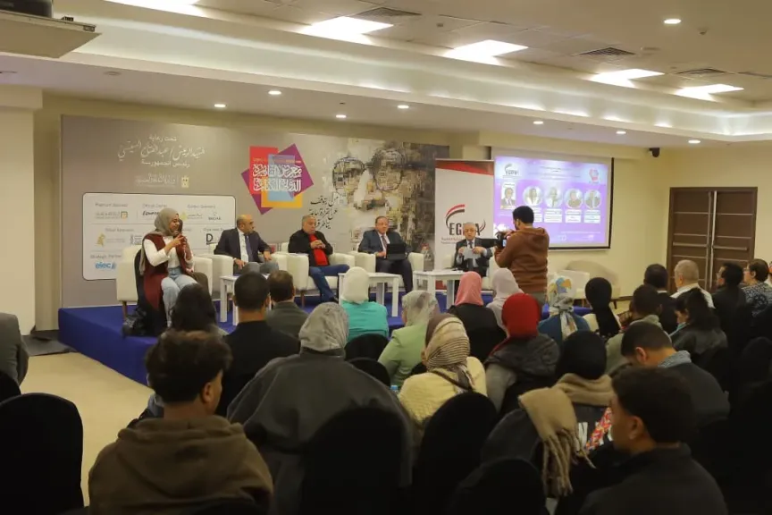 من مصر والسويد.. شعراء يُغردون في معرض القاهرة الدولي للكتاب