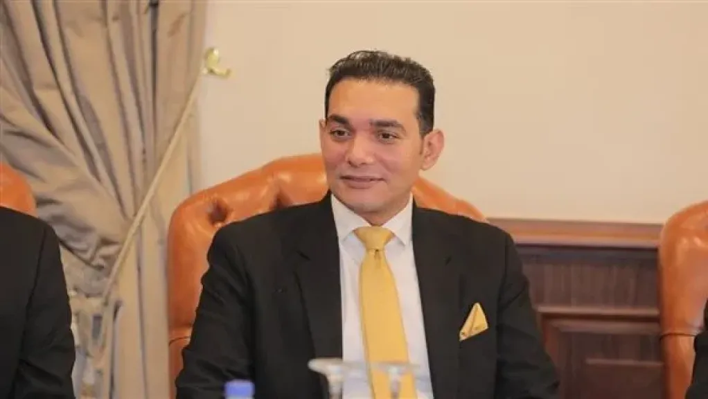 النائب نشأت أبو حتة يطالب بضوابط عادلة للهواتف الواردة من الخارج تراعي الشباب والمصريين بالخارج