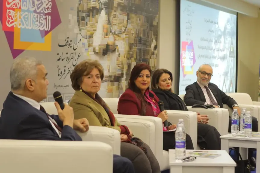 ندوة بمعرض الكتاب حول تأثير الدبلوماسية الثقافية على العلاقات بين رومانيا ومصر
