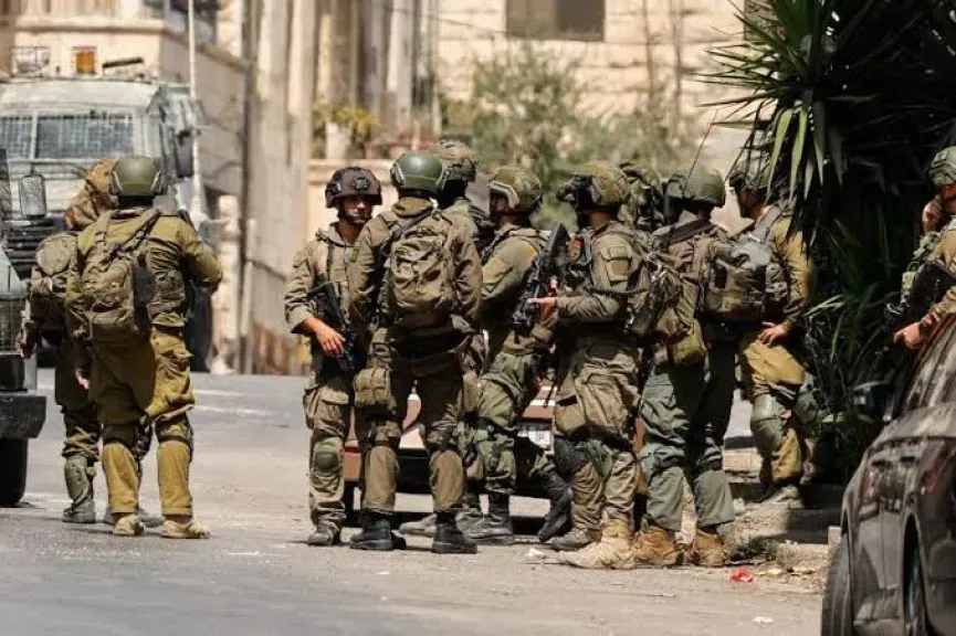 جيش الاحتلال يشن عملية عسكرية واسعة شمال القدس