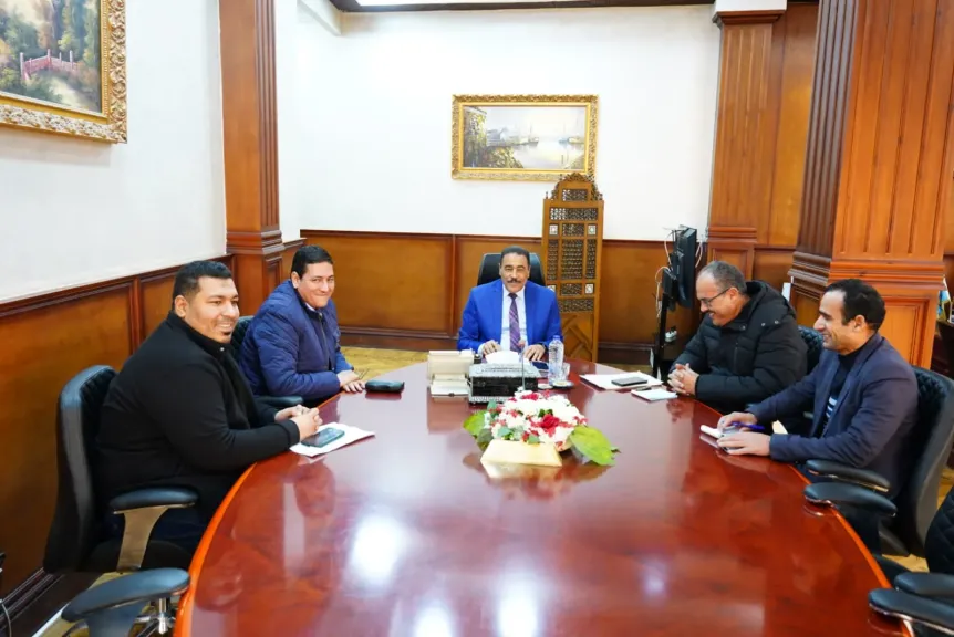 محافظ مطروح يبحث دعم صندوق الاسكان الاجتماعي