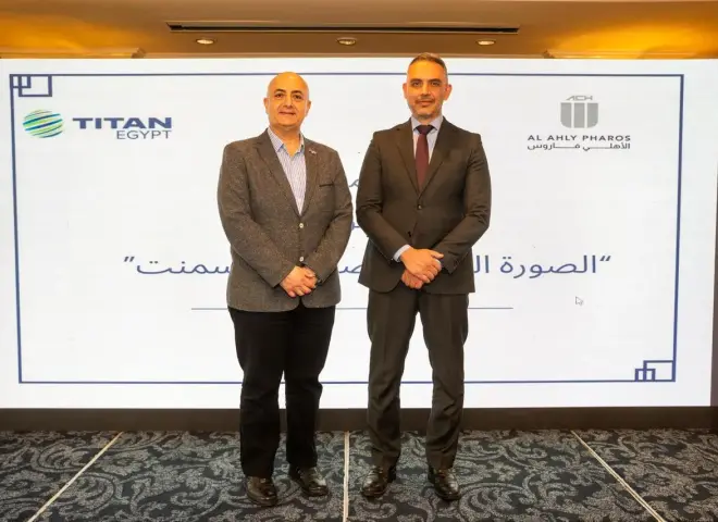 رئيس الوزراء يعقد اجتماعاً لبحث فرص توطين صناعة السيارات وزيادة تنافسية المناطق الحرة