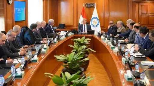 وزير البترول يبحث مع تكنيب العالمية تأسيس شركة مشتركة مع إنبي وبتروجت لتنفيذ المشروعات الكبرى