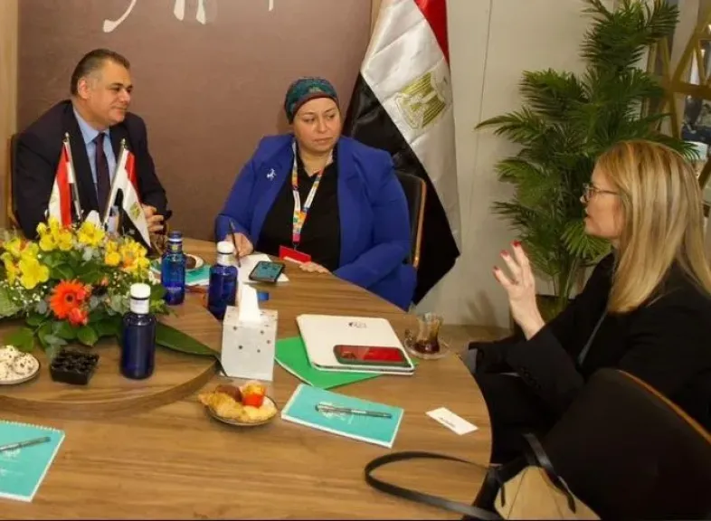 رئيس تنشيط السياحة يبحث مع شركات الطيران الدولية والإسبانية زيادة الحركة الوافدة لمصر