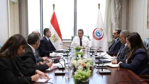 وزير الصحة يبحث حوكمة نفقة الدولة والتأمين الصحي لتسريع وصول الخدمات للمرضى