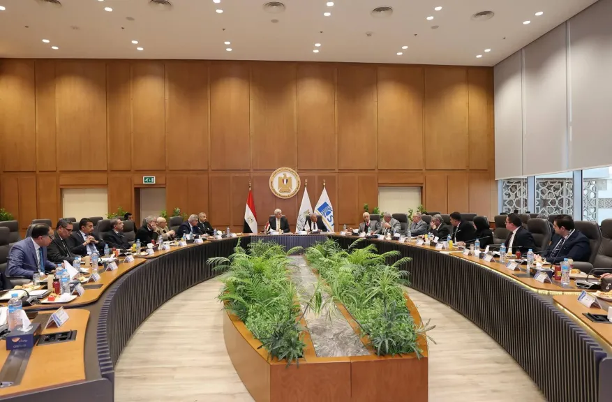 وزير التعليم العالي يترأس اجتماع مجلس إدارة هيئة تمويل العلوم والتكنولوجيا والابتكار