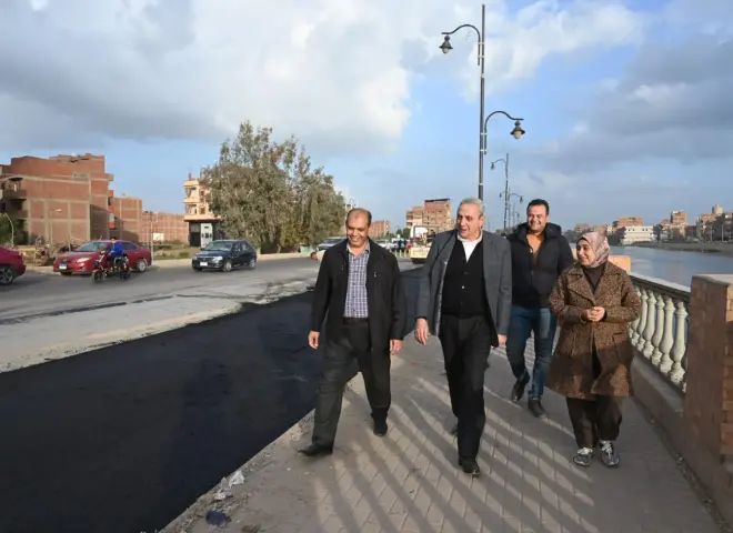 محافظ الغربية يتفقد رصف وتطوير كورنيش المحلة الجديد بنسبة تنفيذ 98٪