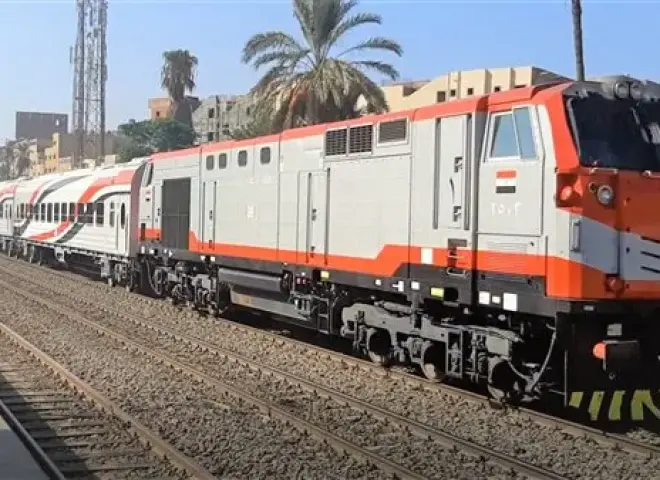 تشغيل 4 قطارات جديدة بعربات نوم وجلوس على خط الصعيد.. «جداول المواعيد»