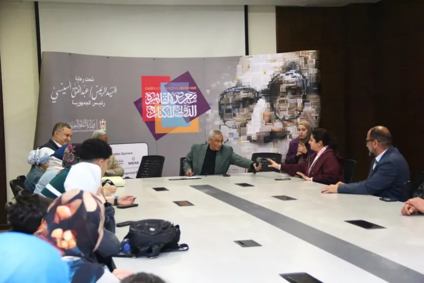 عبدالنعيم: رسوم كتب الأطفال تواجه إشكاليات حقيقية مع التطور السريع لتقنيات الذكاء الاصطناعي