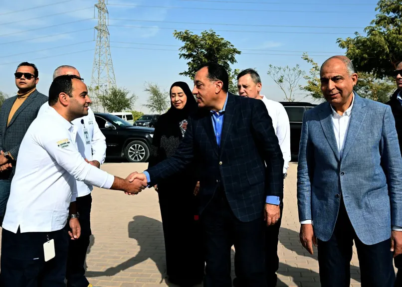 رئيس الوزراء يتفقد التشغيل التجريبي لمصنع شركة القناة للسكر والاستعدادات لموسم بنجر السكر ٢٠٢٦