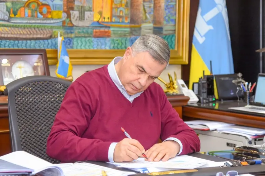 محافظ الإسكندرية يعتمد نتيجة الشهادة الإعدادية للفصل الدراسي الأول لعام 2025 / 2026 بنسبة نجاح 85,2%