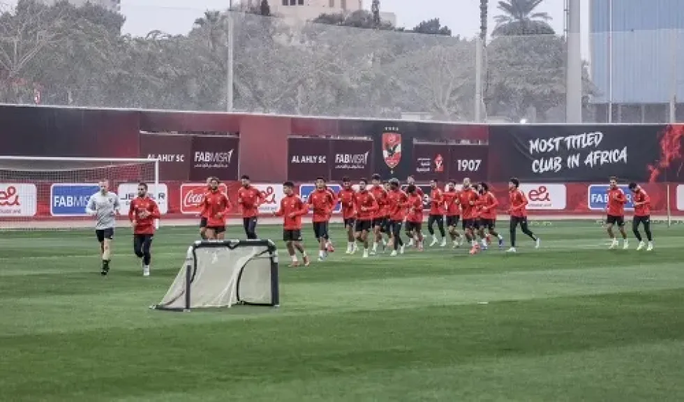 بدون راحة.. الأهلي يبدأ تدريباته استعدادا لمباراة البنك الأهلي