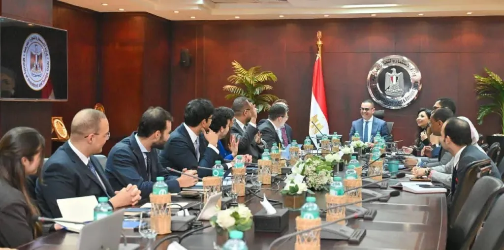 وزير الاستثمار: الحكومة تنفذ برنامجًا شاملًا لإعادة هيكلة السياسات الاقتصادية