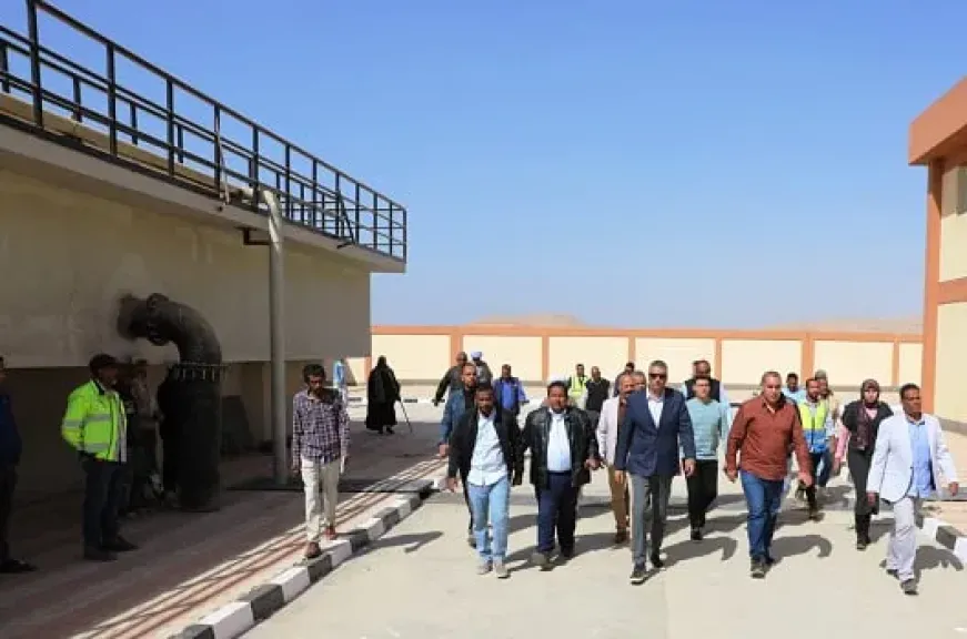 محافظ أسوان يعطي شارة البدء للتشغيل التجريبي لمشروع محطة المعالجة الثنائية بالرديسية بحري