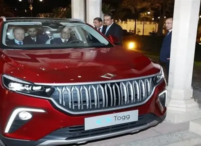 تريند اليوم.. الرئيس السيسي يقود سيارة كهربائية بصحبة أردوغان من الاتحادية إلى مدينة نصر