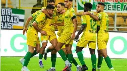 محيوس يقود هجوم شبيبة القبائل أمام الأهلي في دوري أبطال أفريقيا