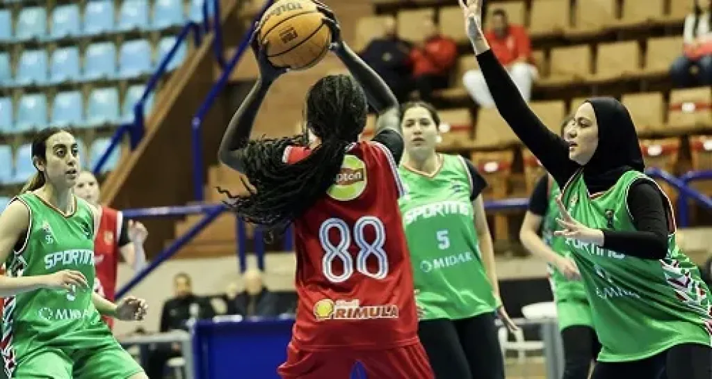 الأهلي يفوز على سبورتنج في دوري سيدات السلة