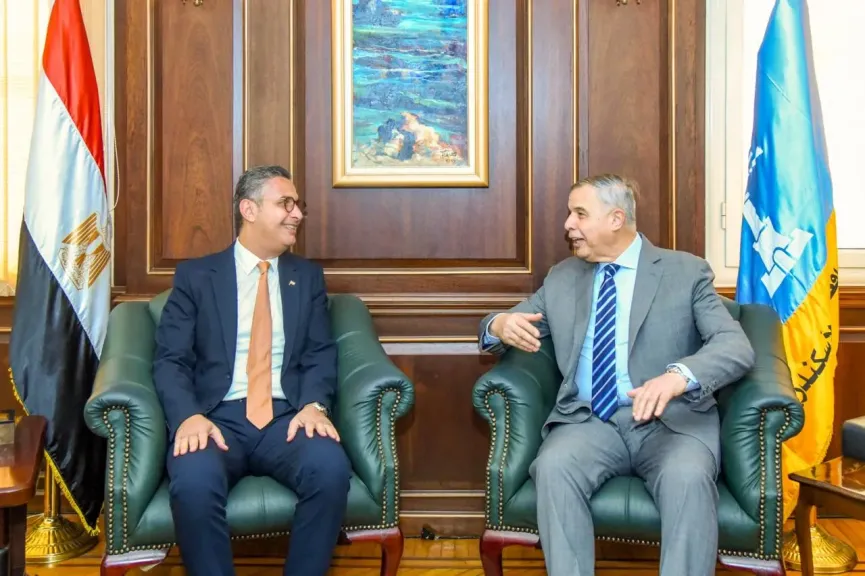 محافظ الإسكندرية يستقبل وزير التموين لتفقد عددا من المشروعات